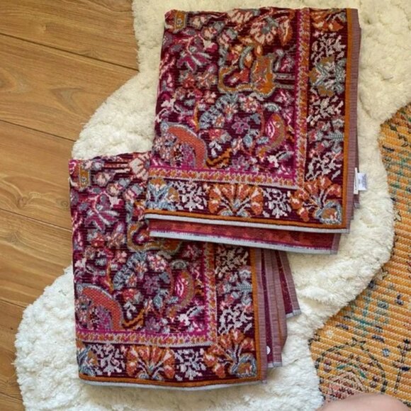 NWT Anthropologie Linnea Velour 2 Bath Towels Set - Picture 4 of 5